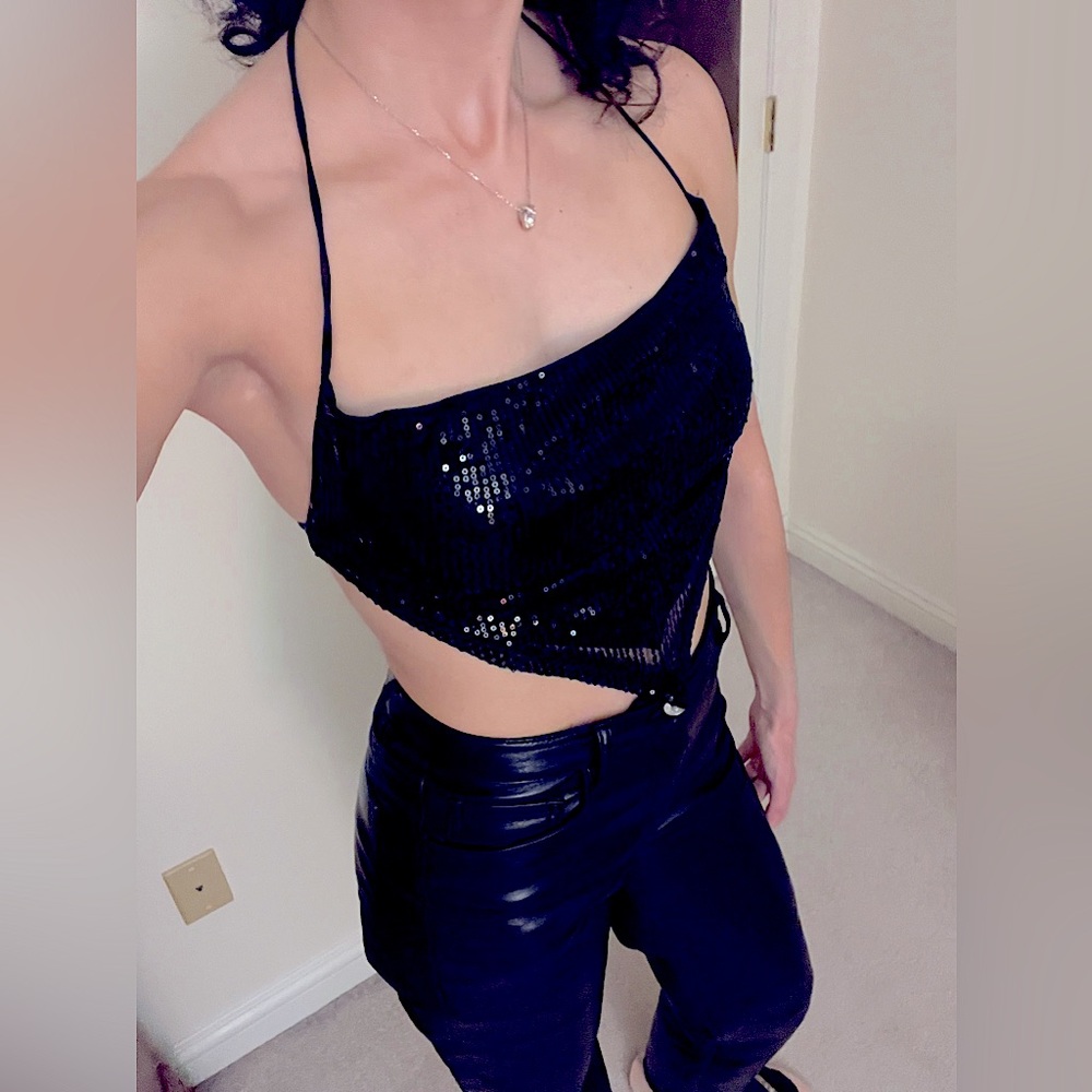 Sequin hanky hem crop top